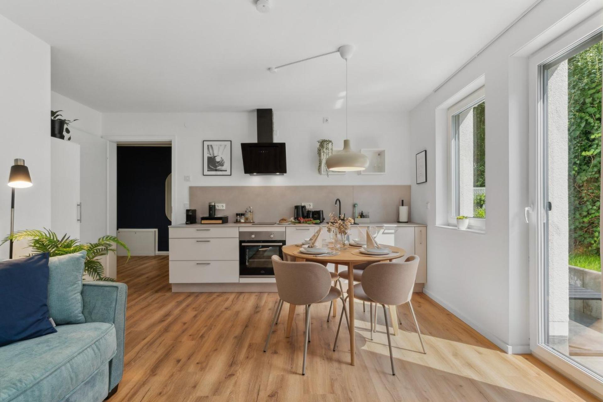 Deluxe Apartment In Bielefeld City Mit Parkplatz Und Terrasse Екстер'єр фото